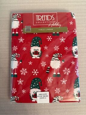 Christmas Holiday Gnome Oblong Table Cloth